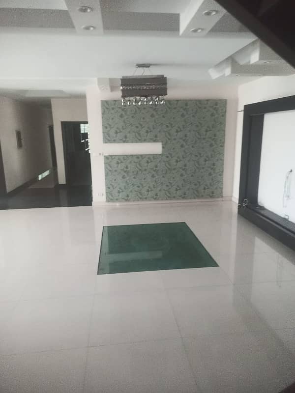 Beautiful Two Kanal House Available For Rent Garden Town Lahore 10