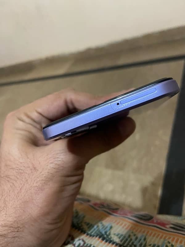 vivo Y17s 6/128gb 1