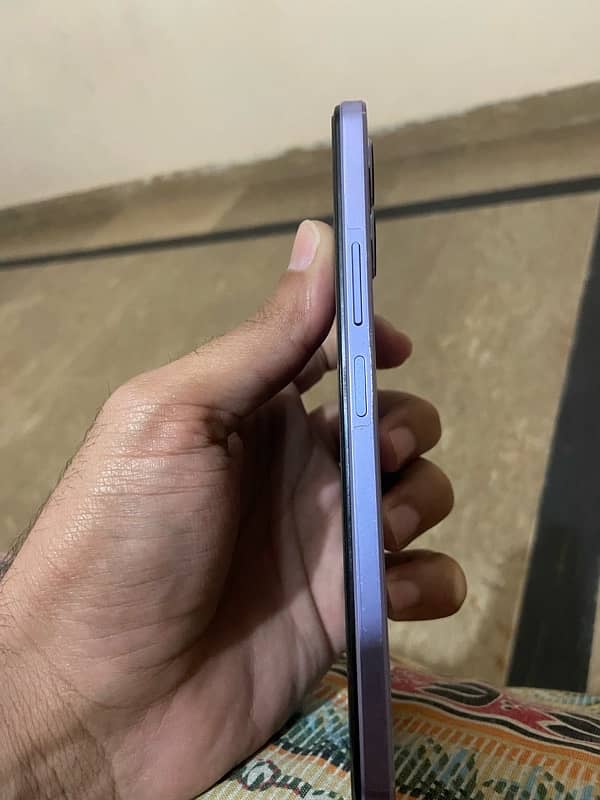 vivo Y17s 6/128gb 5