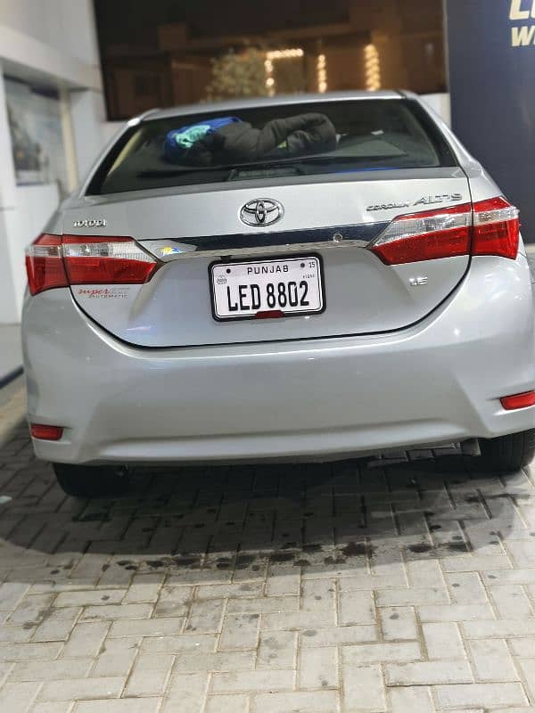 Toyota Corolla Altis 2015 12