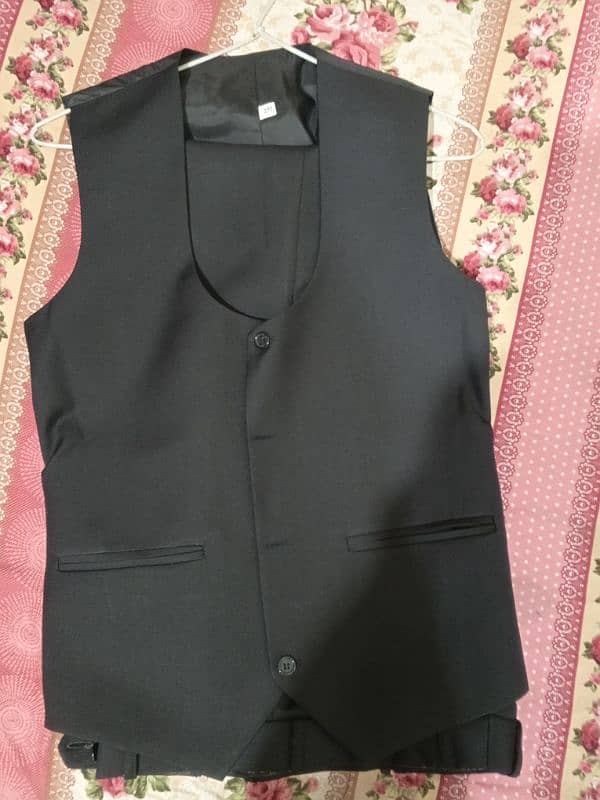 3 piece Black Fashionable pant coat 1