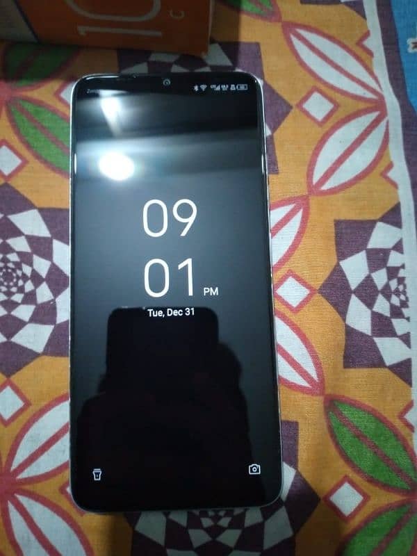 Tecno spark 10c 4+4  128 gb 2