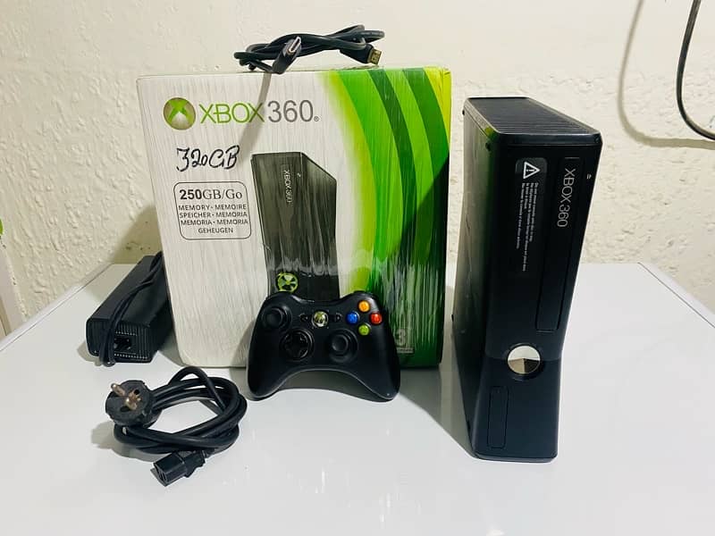 XBOX (360 SLIM S) JTAG JAILBREAK (BOX PACK) 50+game installed ALL 1