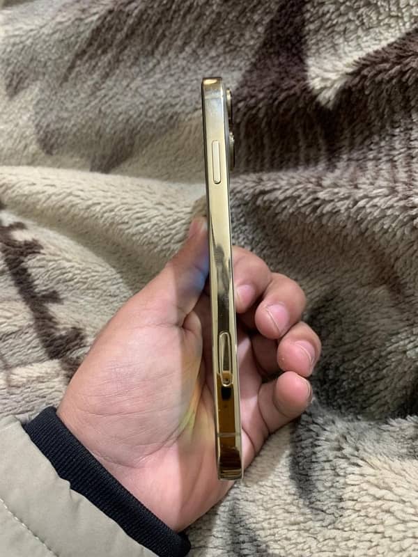 iPhone XR PTA 0