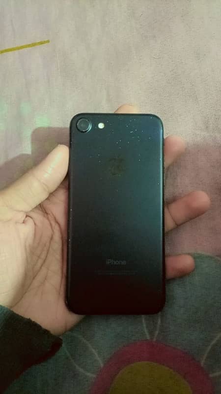 iPhone 7 0