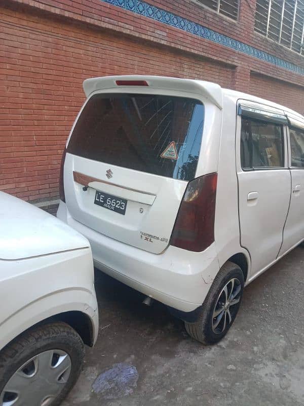 Suzuki Wagon R 2018 5