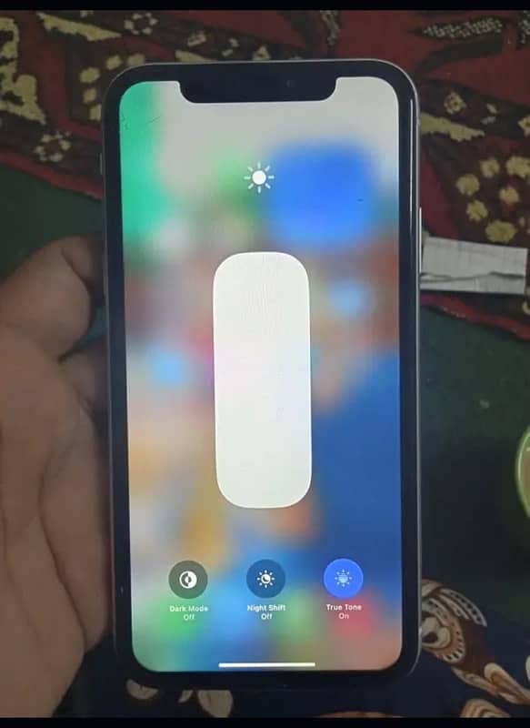 IPHONE XR NON. EXCAHNG POSSIBLE 2