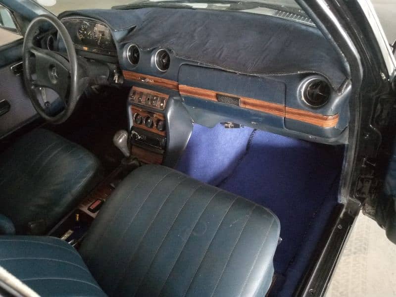 Mercedes classic model urgent sale 9