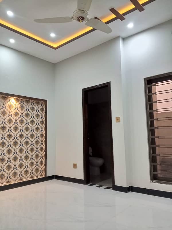 3 Marla house available prime location in Al Kabir town ph 2 1