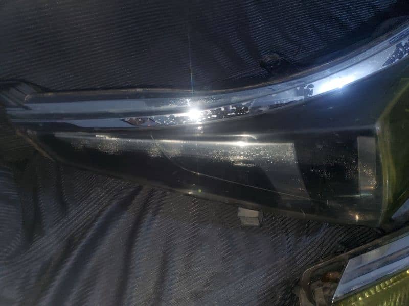 Toyota Corolla Original Front and back light 1