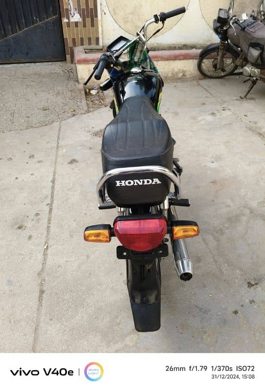 Honda cd 70 2023 hyderabad number 7