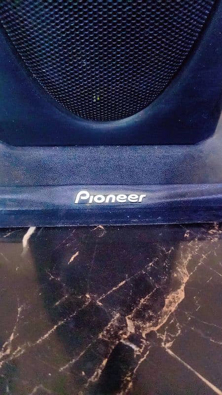 Pioneer Speaker System 1