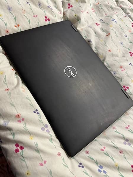 Latitude 7390 2-in-1 i7 0