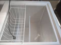 chest freezer model 385 double door . . 03369178946