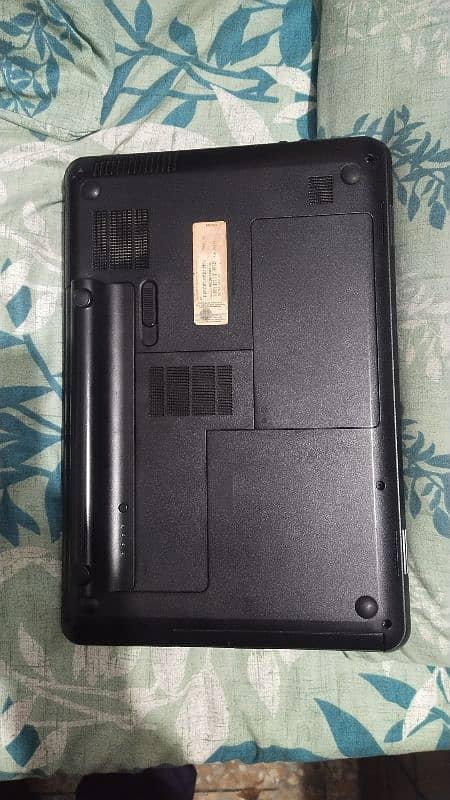 hp laptop in brand new condition 2