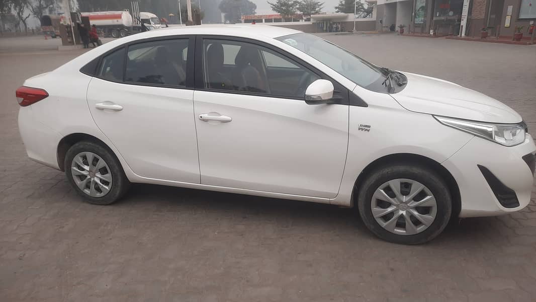 Toyota Yaris 2021GLi Manual in Genuine condition 8