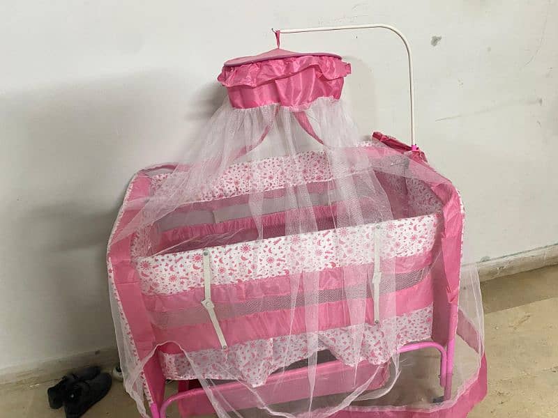 baby cradle in Rs 45004500 0