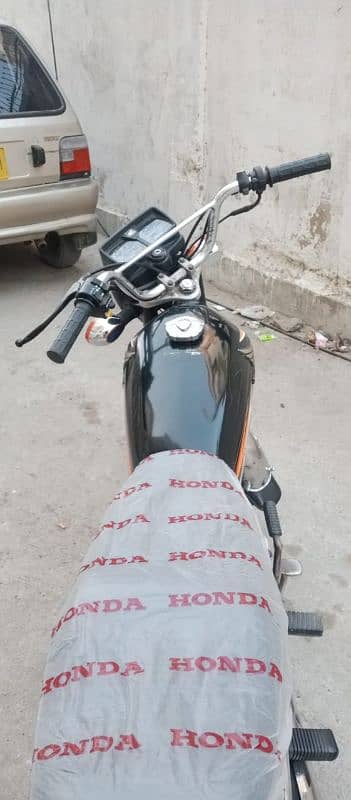 HONDA CG 125 2018 Hyderabad 4