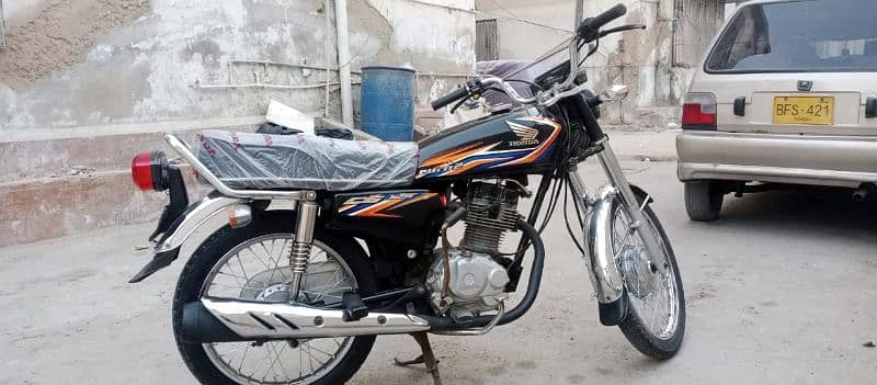 HONDA CG 125 2018 Hyderabad 9