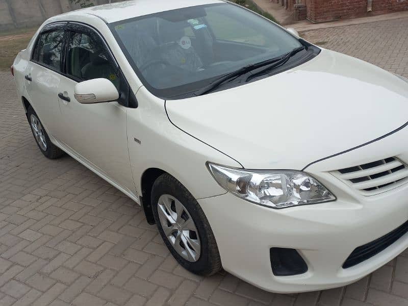 Toyota Corolla GLI 2013 1