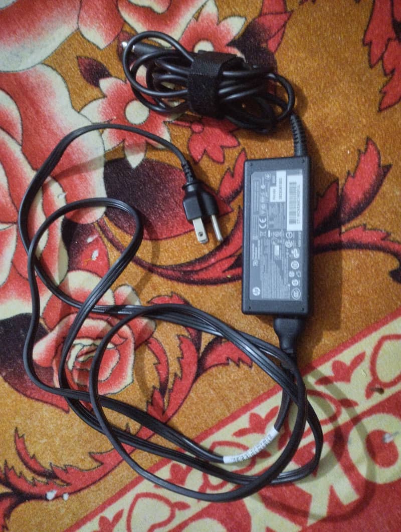 Hp Original Charger 65W 3