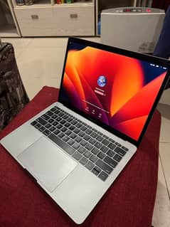 Macbook Pro 2017 13inch 500GB