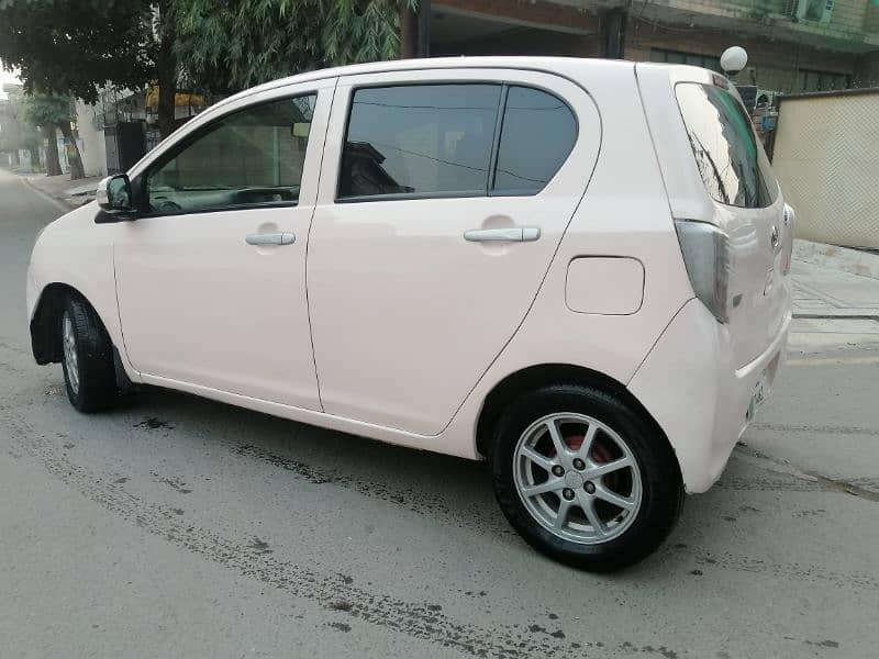 Japanese Daihatsu Mira automatic car 22km fuel average 4