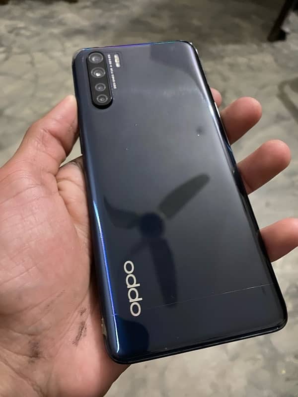 oppo f15 8/256 6