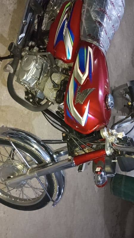 Honda 125 2022 4