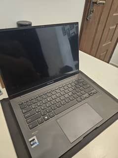 ASUS ZENBOOK 14X OLED