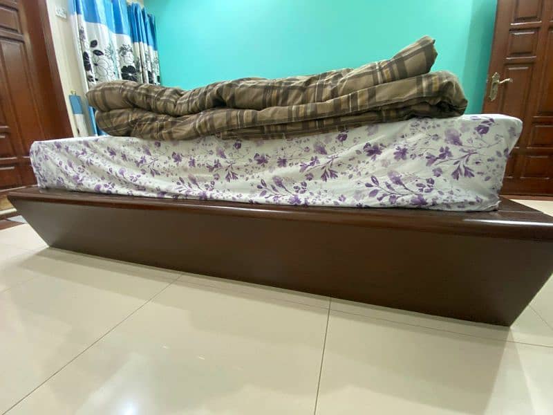 king size bed with mattress side table and dressing table 1