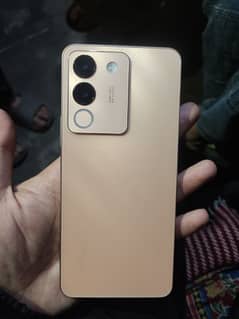 Vivo V29e.   8 256 Rose Gold