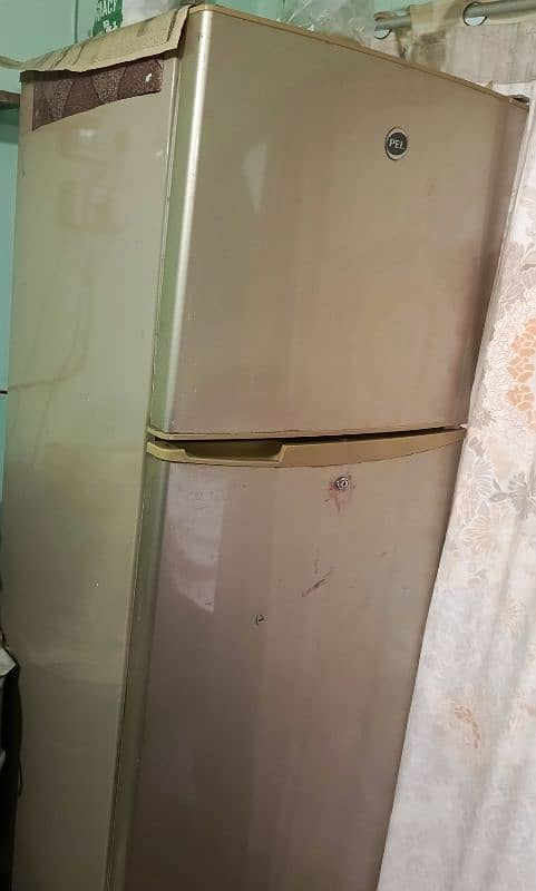 pel large size fridge 0