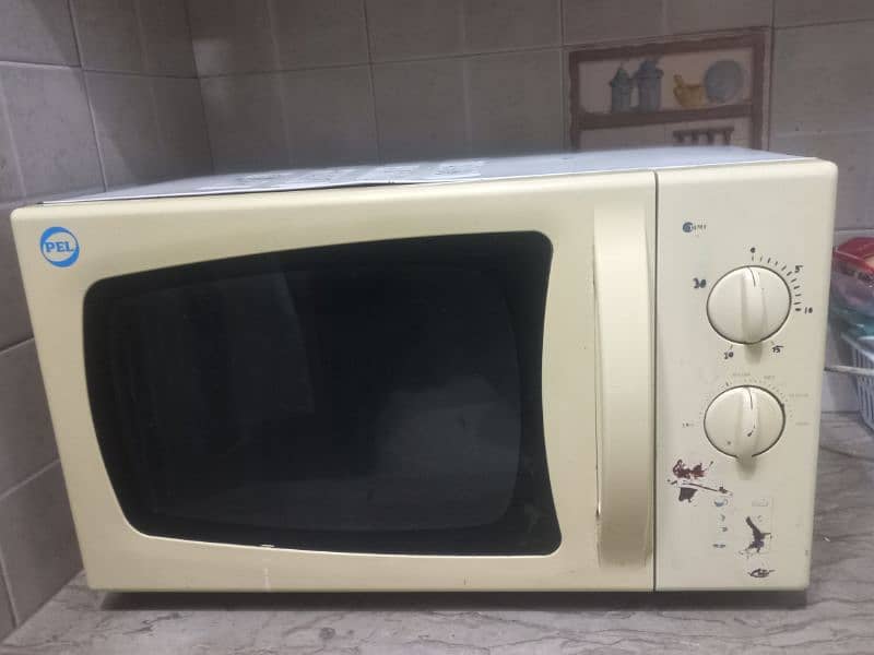 microwave in good condition 0