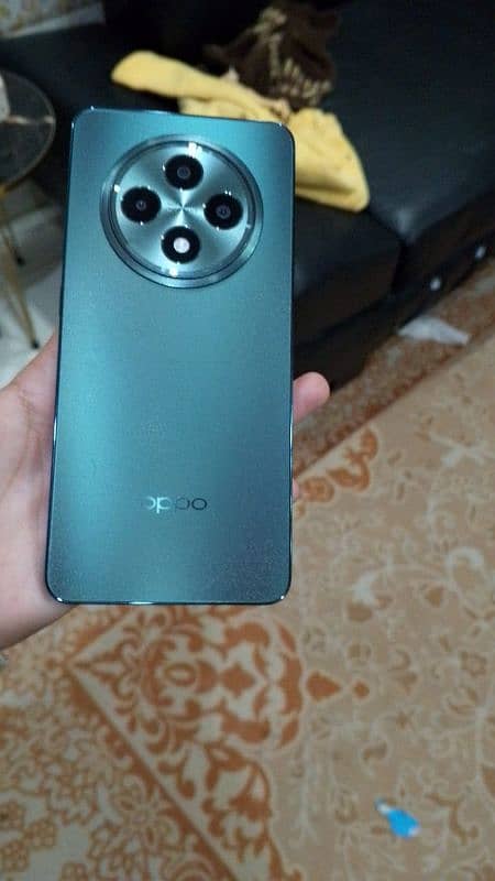 OPPO RENO 12 F 8