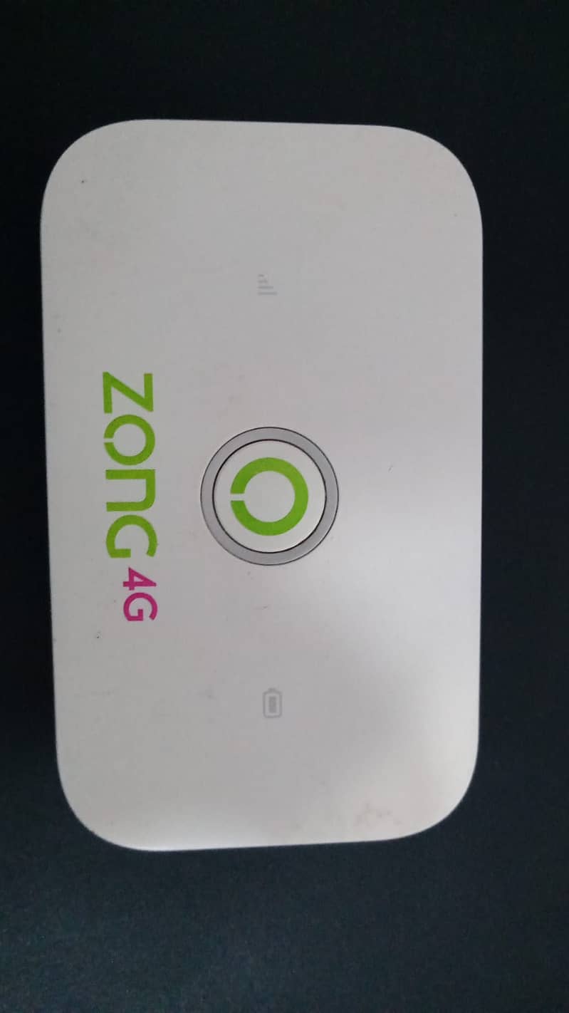 Dell Chrome Book 3180 + Zong 4G Device 1