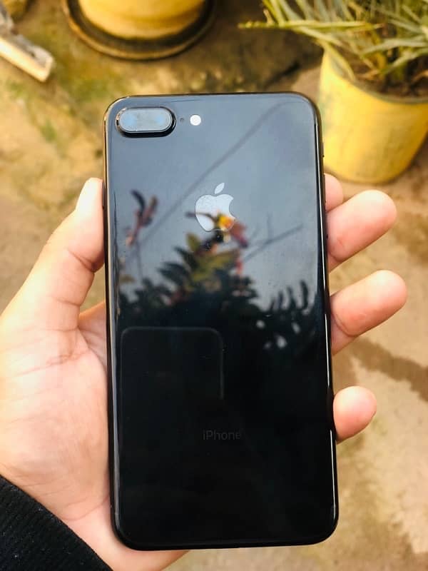 iPhone 7  plus 256 gb pta approved 1