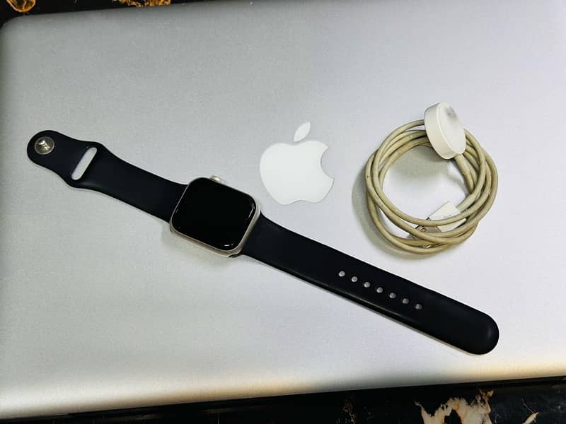 Apple watch Series 7 3