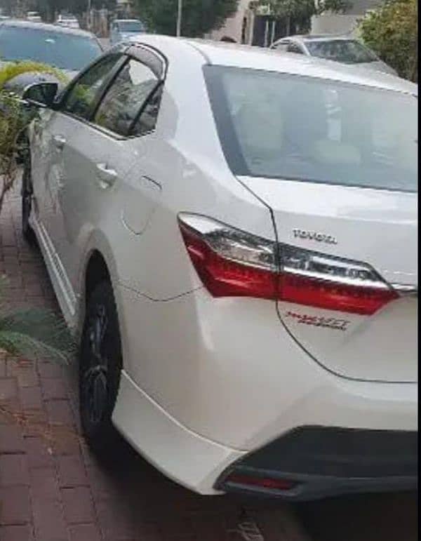 29 Lac advance 92thousand month 6paid 1600cc Auto Altis 2019 4