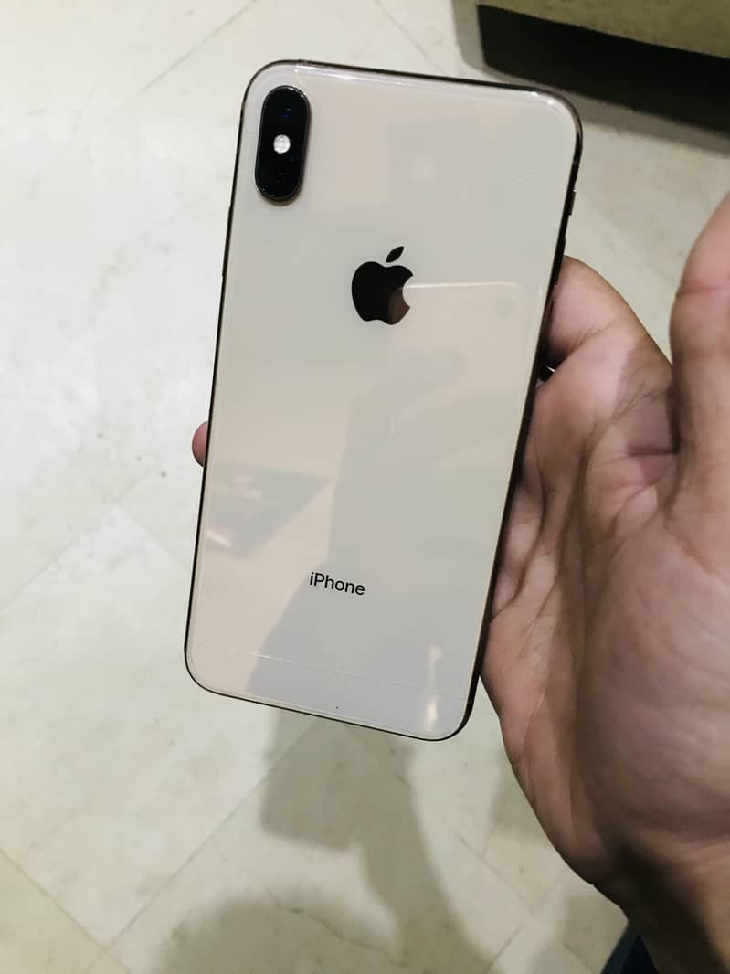 iPhone xs max 256gb PTA 1