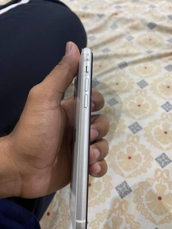 IPhone 11 128 gb factory unlocked 1