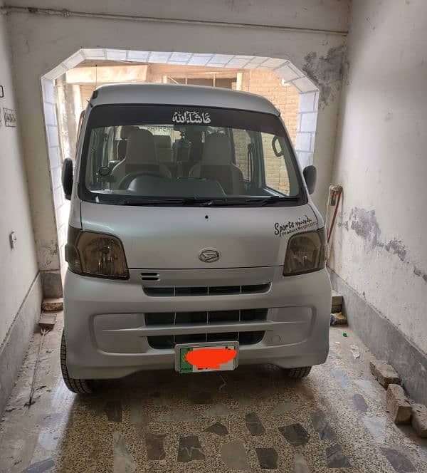 Daihatsu Hijet 2012 1