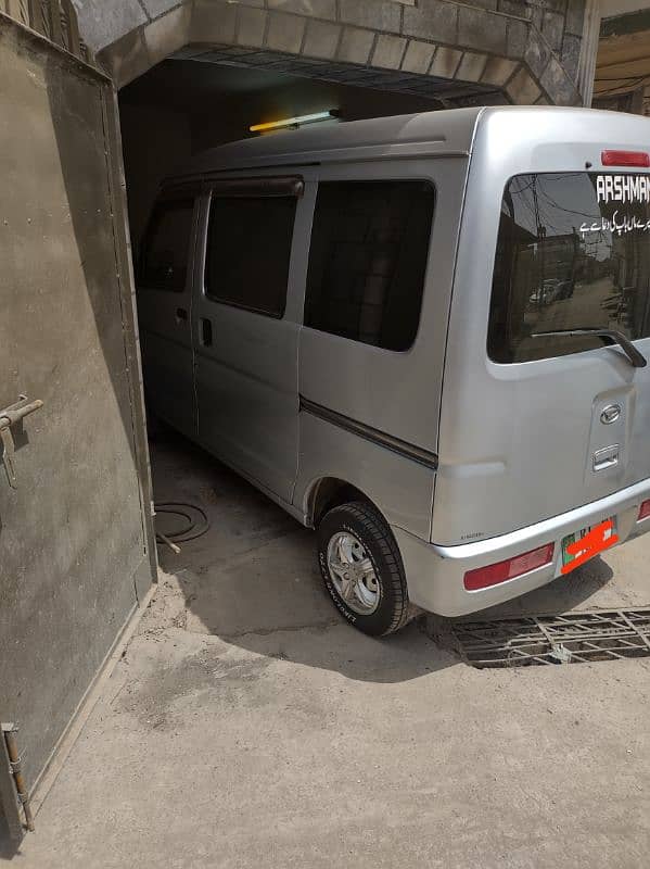 Daihatsu Hijet 2012 6