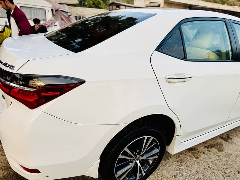 Toyota Corolla Altis 2018 7