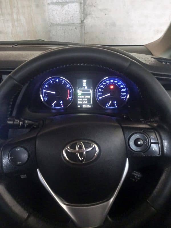 Toyota Altis Grande 2018 8