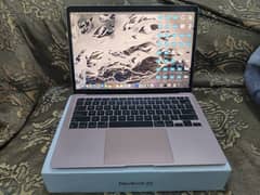 MacBook Air m1 10/10 with box