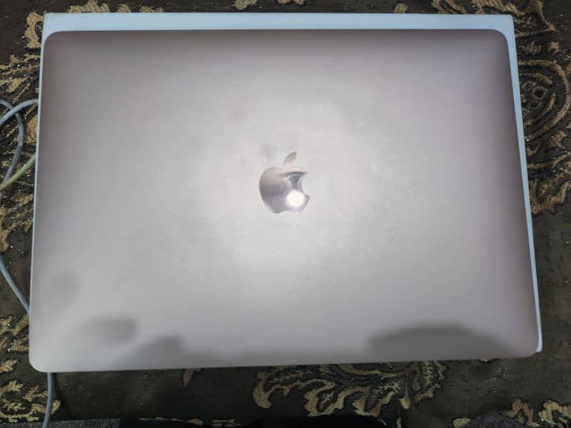 MacBook Air m1 10/10 with box 1