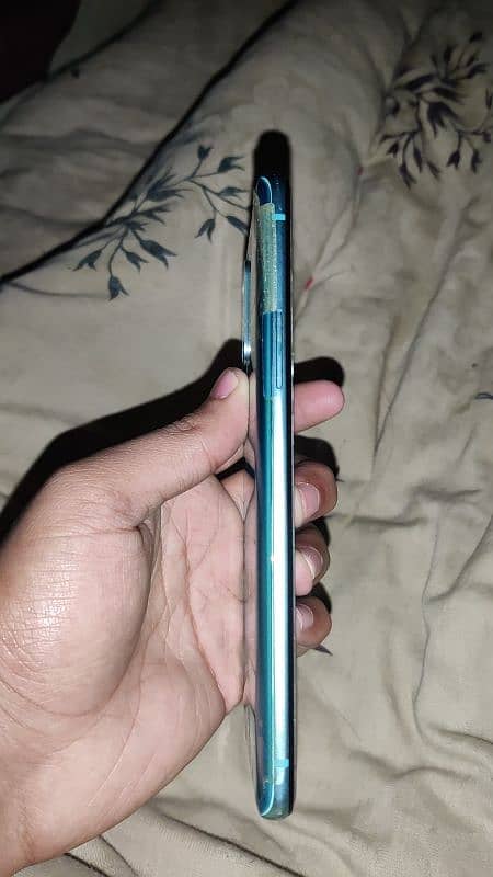 10/10 condition one plus 8t 12 256 2