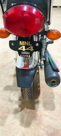 Honda CG 125 Golden number