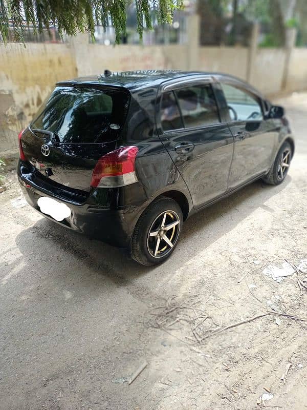 Toyota Vitz 2008 4